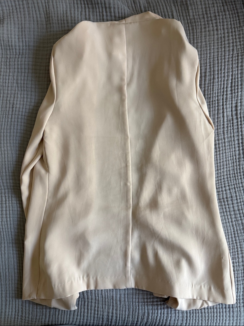 Lulu's Beige Lightweight Blazer - Picture 4 of 4